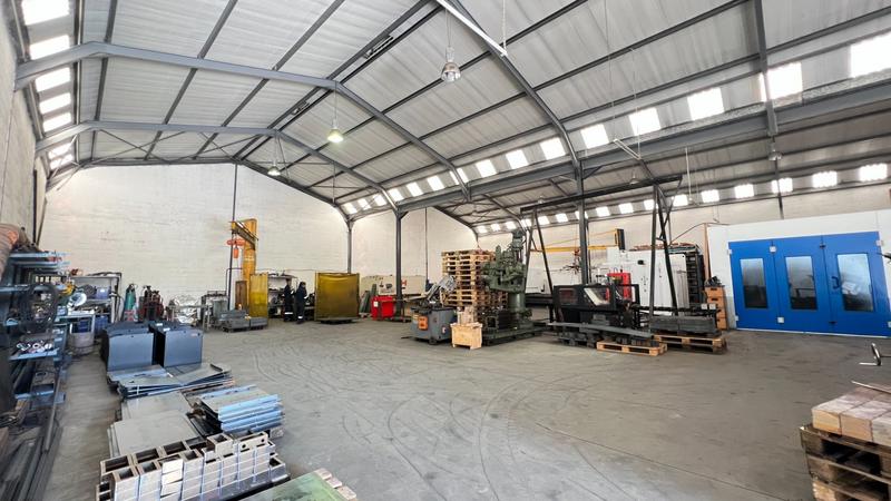 To Let commercial Property for Rent in Killarney Gardens Western Cape
